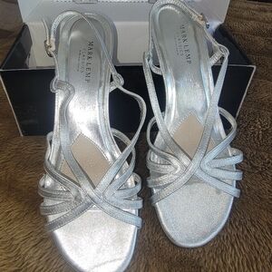 Mark Klemp by Walking Cradles strappy heel sz 9.5